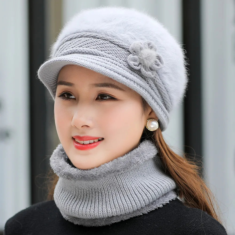 Hat knit for women to winter